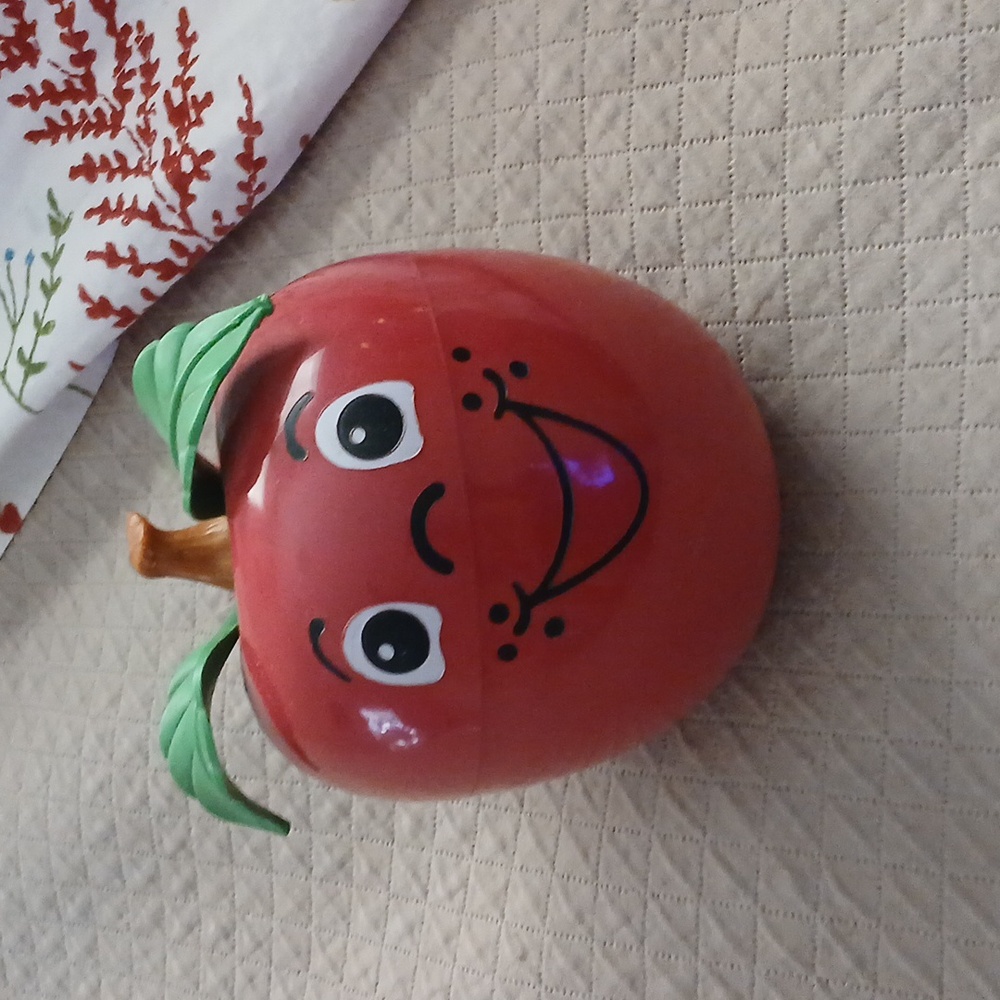 Vintage 1972 Fisher Price Happy Apple Short Stem Poly Chime Children Toy